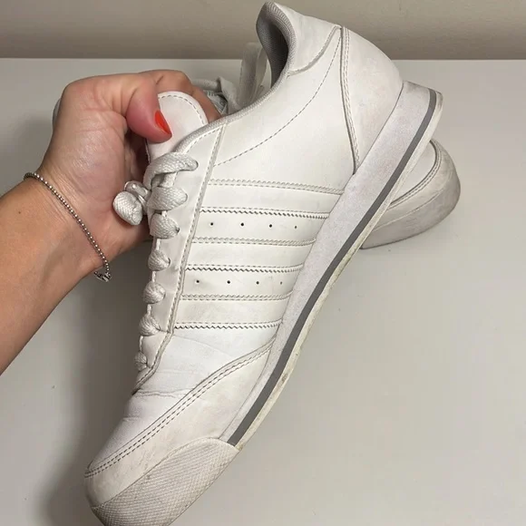 Adidas Orion - Picture 6 of 8